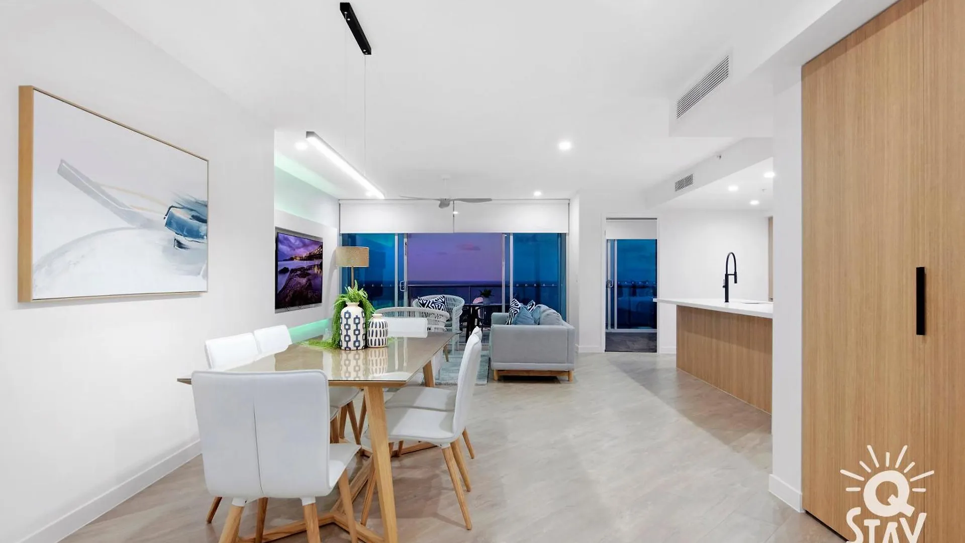 Aparthotel Chevron Renaissance By Vaun Gold Coast