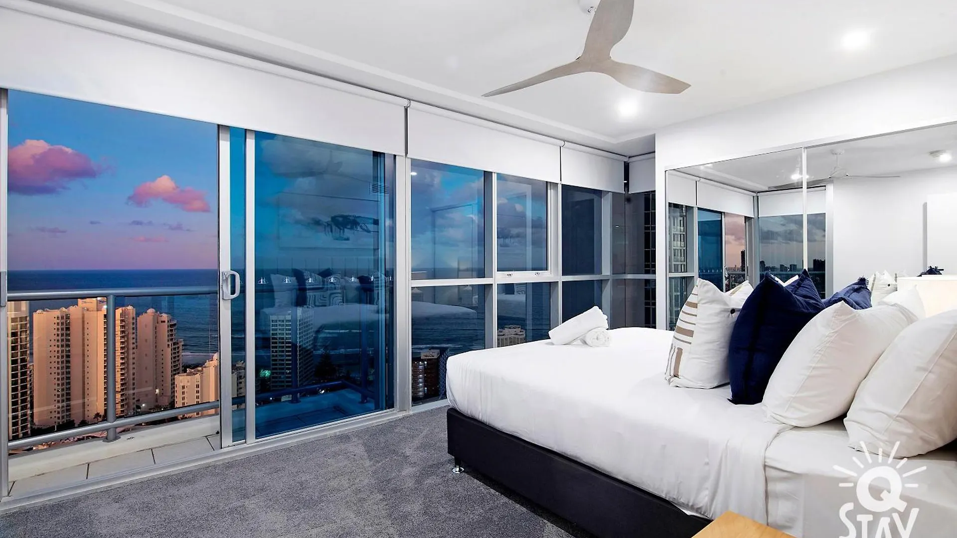 Aparthotel Chevron Renaissance By Vaun Gold Coast