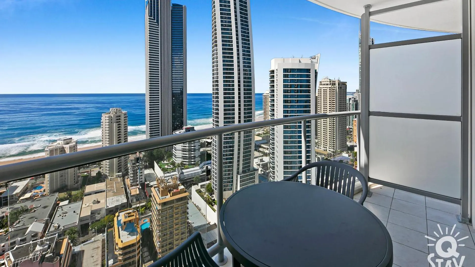 Aparthotel Chevron Renaissance By Vaun Gold Coast