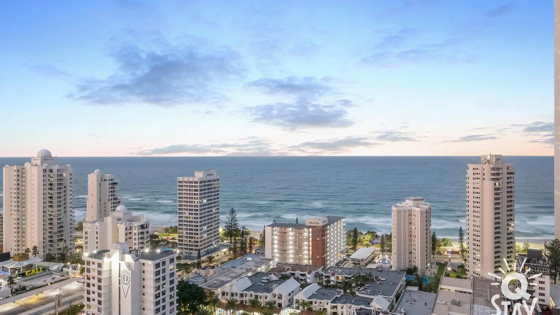 Aparthotel Chevron Renaissance By Vaun Gold Coast