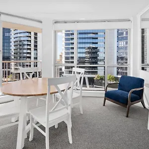 4* Aparthotel Moorings On Cavill Surfers Paradise
