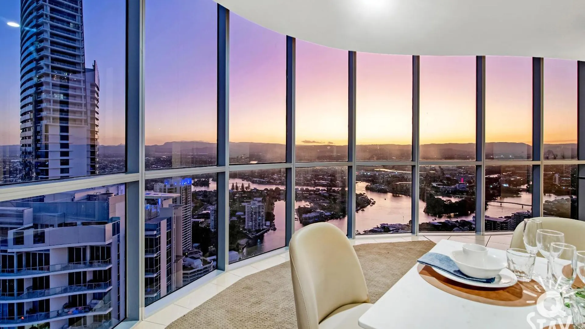Chevron Renaissance By Vaun Apart otel Gold Coast