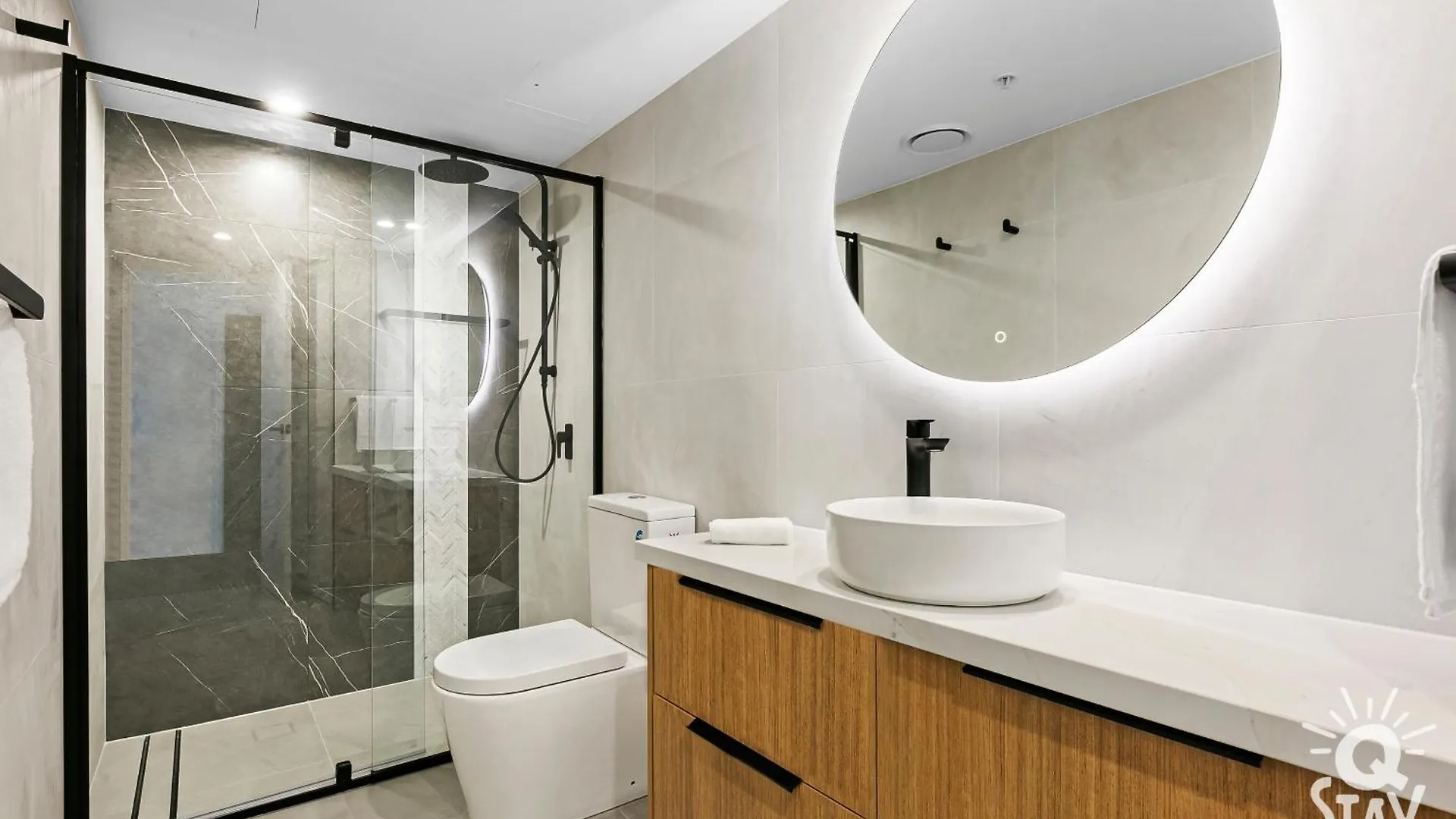 Chevron Renaissance By Vaun Apart otel Gold Coast Avustralya